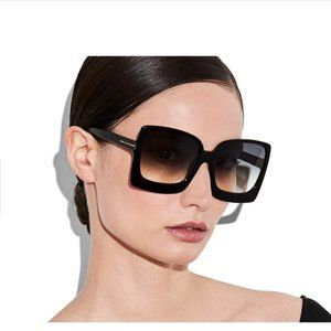 HUTTON SUNGLASSES ITEM NO: 8921400701